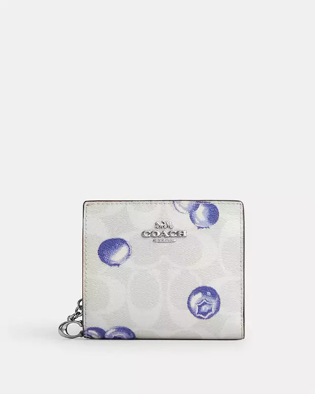 Snap Wallet In Signature Canvas With Blueberry Print | Coach Outlet US
