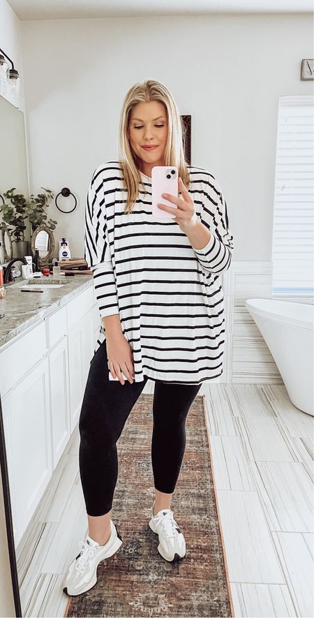 I’m obsessed with this top 😍 it’s oversized and so so soft - I’m in a 1xl and would size down one 
Leggings are Aerie size xl - tts 

#LTKstyletip #LTKcurves