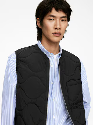 2-in-1 Quilted Liner Vest – Black – Men – ARKET GB | Arket UK