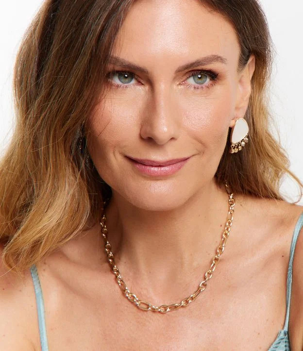 Conjunto de Colar e Brinco com Detalhe de Madreperola Dourado | Renner (BR)