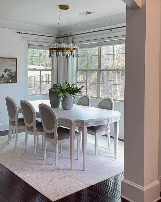 Finn Grown Gray-Stripe Jacquard Rug | Tailorvibe