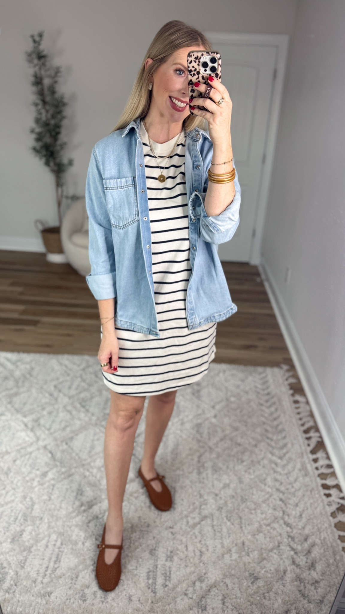 Weekend Walmart Wins try-on
Denim Shacket- small
Striped T-shirt dress- smalll

#LTKootd #LTKFindsUnder50