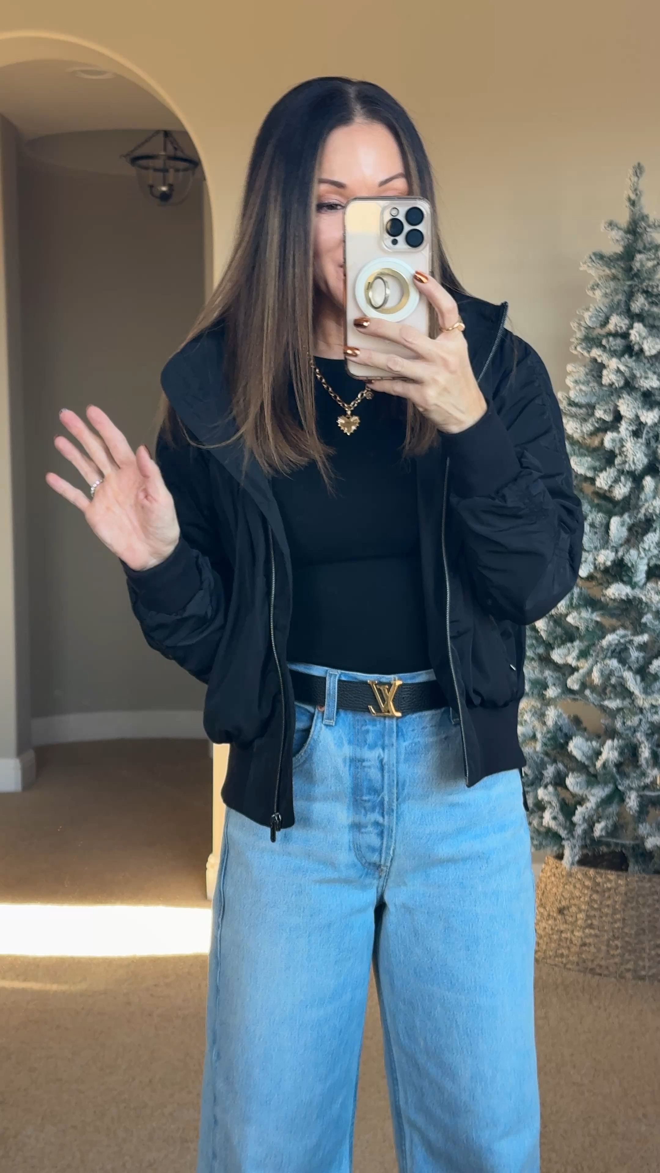 🚨 30% off EVERYTHING from ATHLETA. 
Jacket XS petite 
I am wearing size S renew muscle tank & crewneck tee in the color pyrite heather & black. XXS petite coaster luxe joggers in the color aspen olive heather. XS petite black salutation high rise joggers & coaster luxe sweatshirt! 

Fall outfits  joggers  athelta  petite friendly  womens fashion  athletic wear  Athleisure  tank top  muscle tank  casual  lounge  EverydayHolly 


#LTKSaleAlert #LTKCyberWeek #LTKHoliday