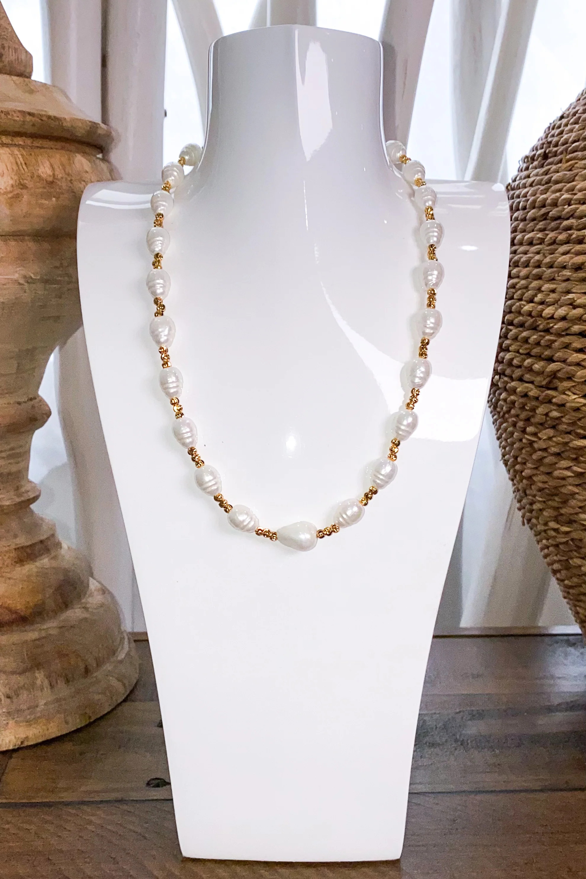 Pearl Chic Necklace | Treasure Jewels | The Willow Tree
