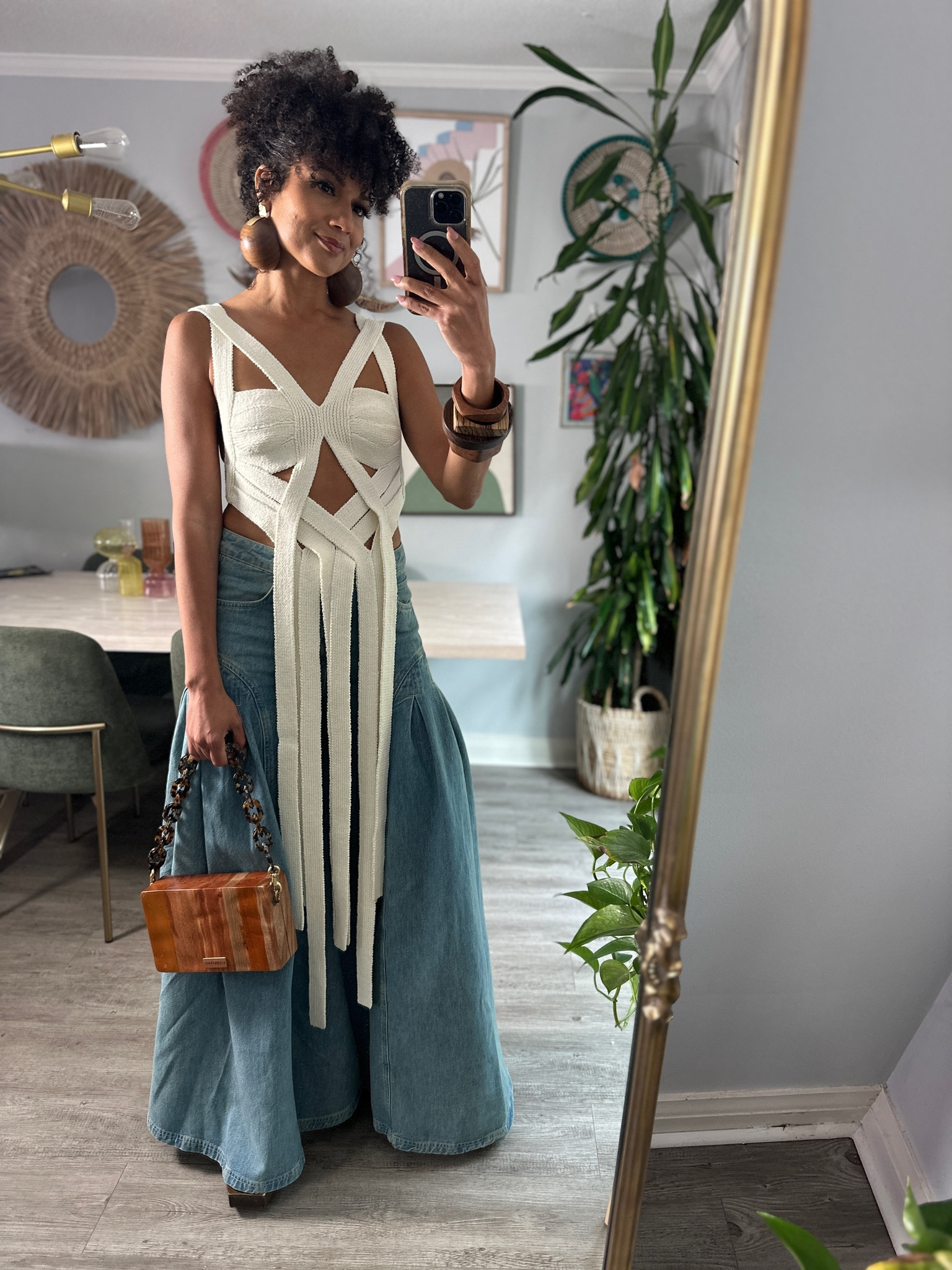 I’m in a 26 in the jeans. They fit true to size and a S in the top. Should have done XS  

The top linked is the SAME BRAND, same price. This is an older one from a couple years ago  