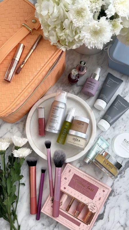 Sharing some cute Mother’s Day gift ideas for the beauty lover from @ultabeauty! They have tons of gift ideas whether you’re looking to stock her up on her favorites or sets to try something new. Obsessed with this cute train case for travel (color is perfect for spring).

If you want to give a gift in person you can use their buy online and pick up in store for easy shopping and to make sure your store has all the things you’re looking for.

#ad #ulta #ultabeauty

#LTKGiftGuide #LTKbeauty