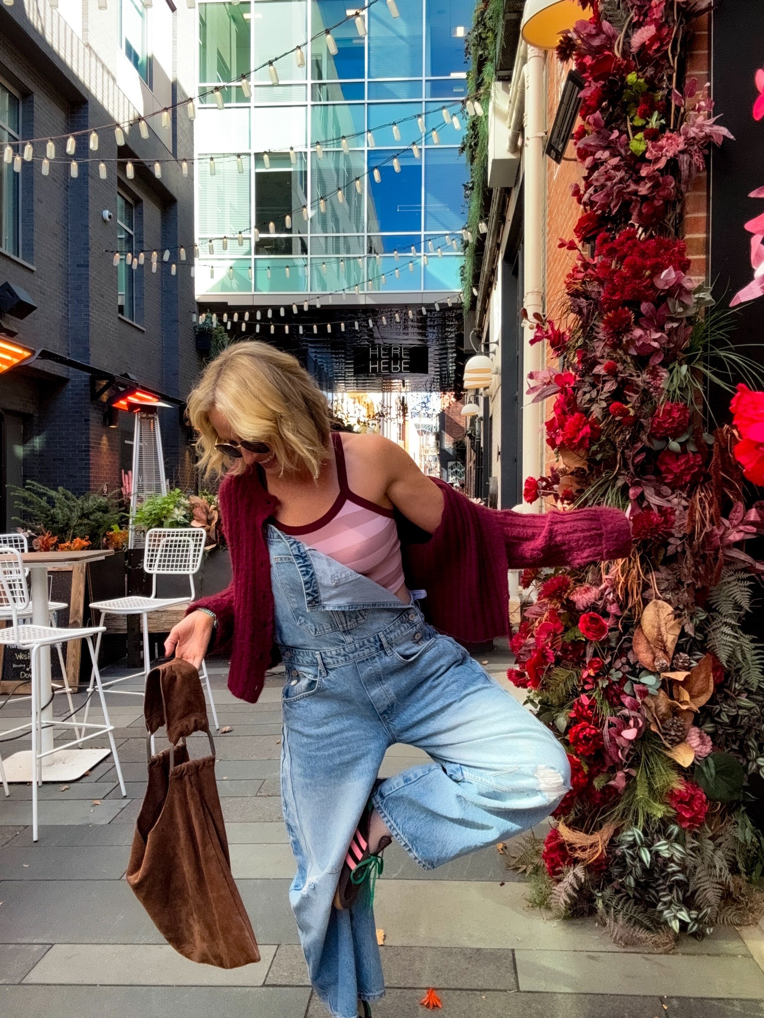 If it comes in maroon, I’m adding to cart.            

🎯 Target for the basics, Amazon for the steals, Free People for the splurge.

#LTKItBag #LTKOver40 #LTKGiftGuide