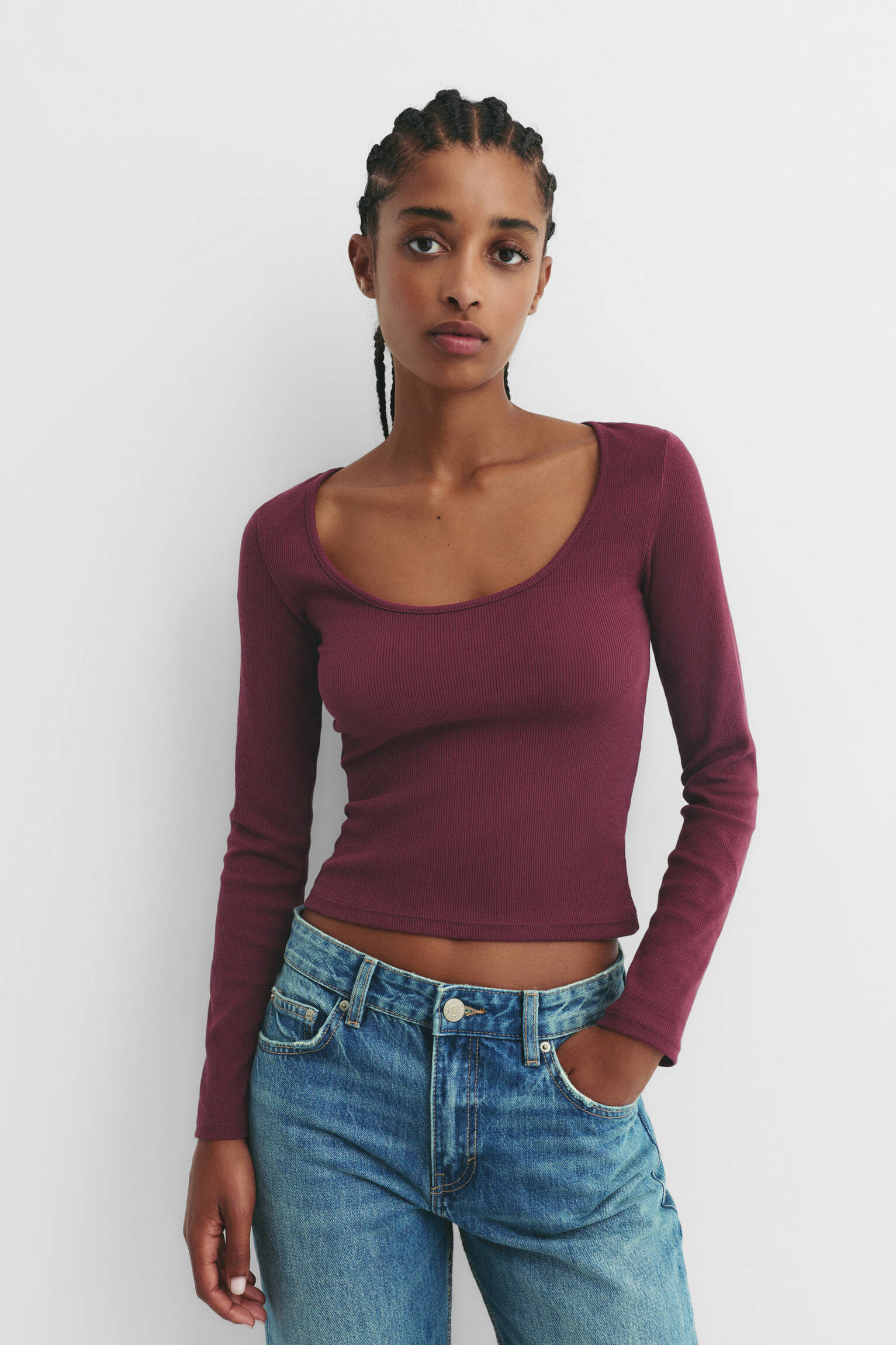 Ribbed round neck T-shirt | Pull&Bear United Kingdom | PULL and BEAR UK