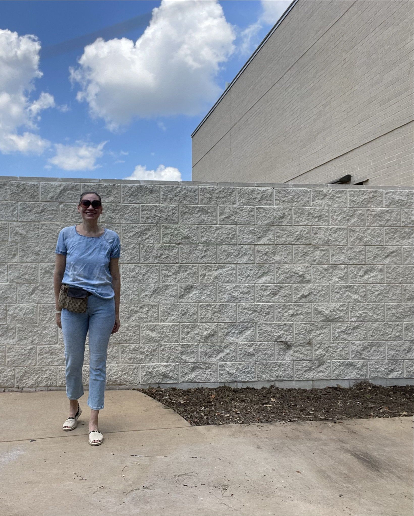 Post gym set that was never a set (but I love that these easy chambray seperates are so chic together!) - elevated for anything from errands to post gym fun 😉#investmentpiece 

#LTKSeasonal #LTKStyleTip #LTKOver40