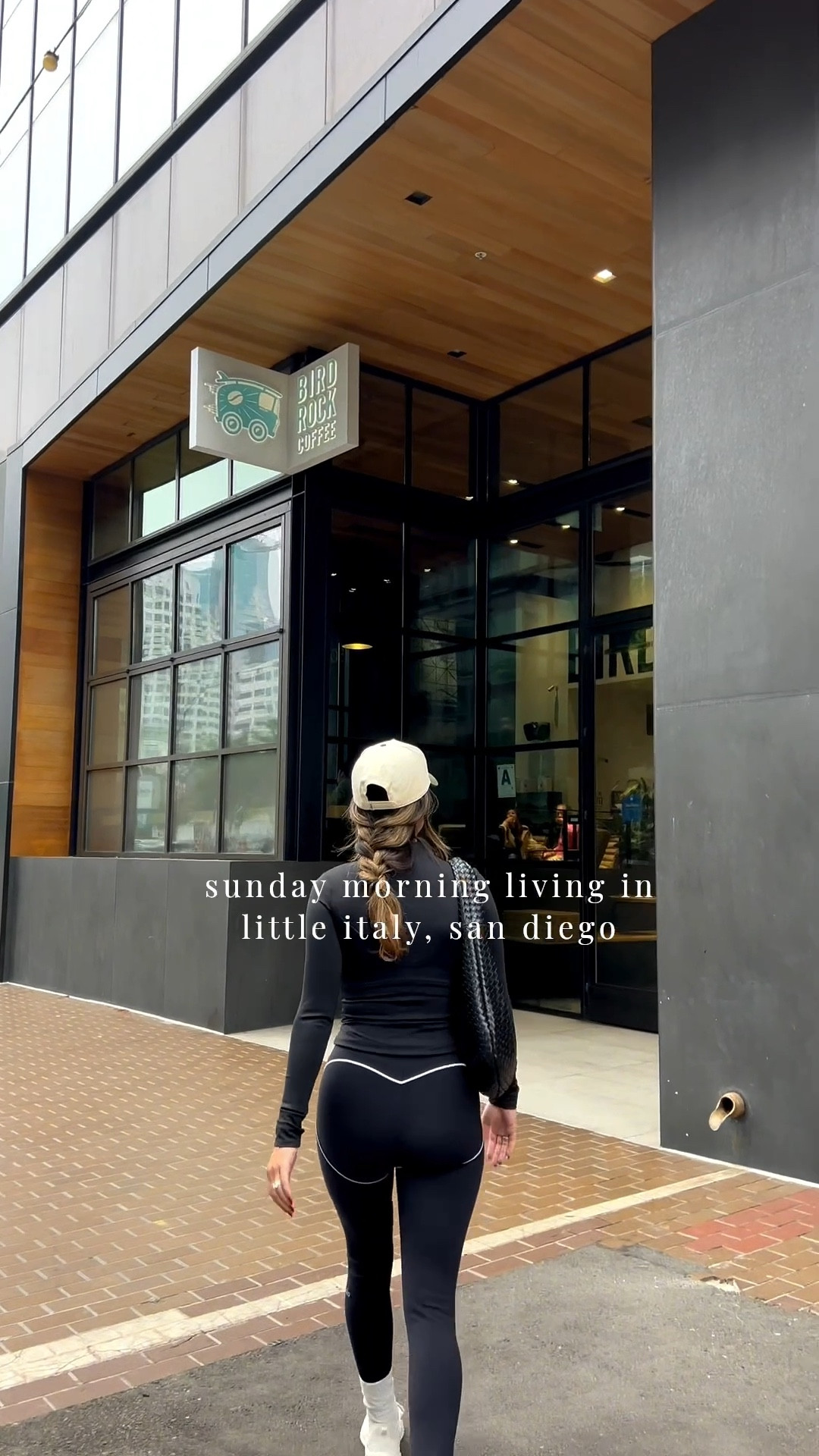 A wholesome sunday morning living in little Italy San Diego, Ca 🌷🥐☕️🕯️

#farmersmarket #workoutset #alo #huegahouse (discount code: sbetts15)#birdrockcoffee #flowerarrangements 

#LTKStyleTip #LTKFindsUnder100 #LTKActive