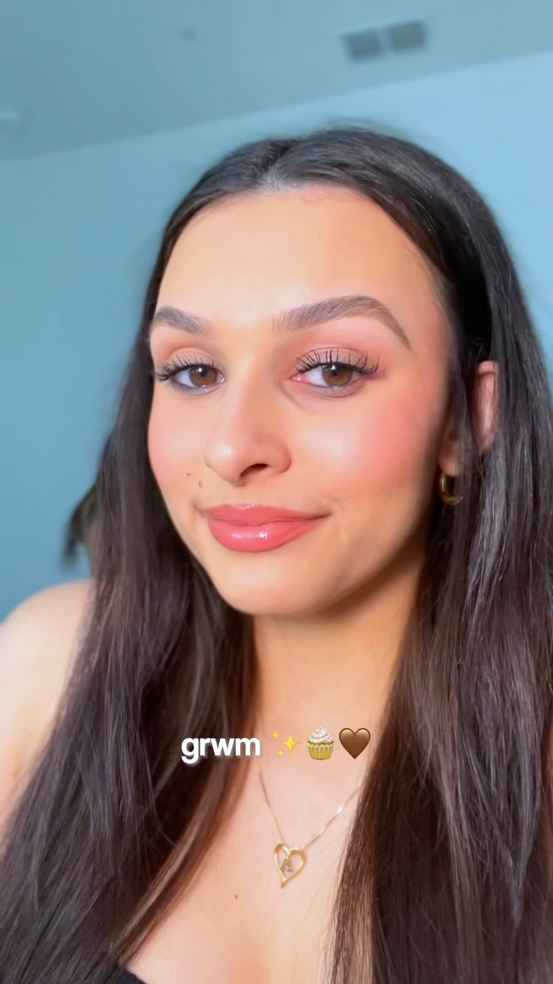 grwm ✨🧁🤎

#LTKbeauty #LTKHoliday #LTKGiftGuide