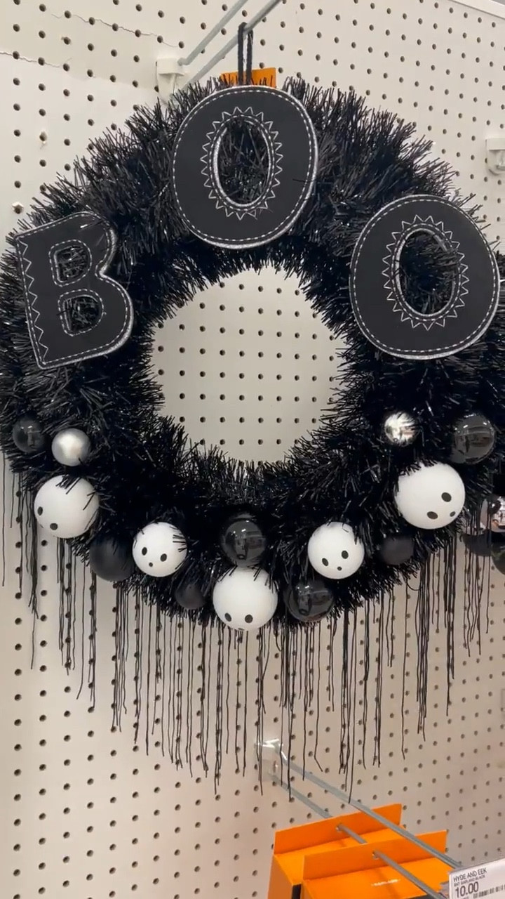 Halloween | Target Home Decor 

#halloween #target #wreath #pumpkin #ghost #halloweendecor #targetdecor 

#LTKHalloween #LTKHome #LTKSeasonal