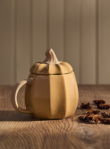 Pumpkin lidded mug | Simons