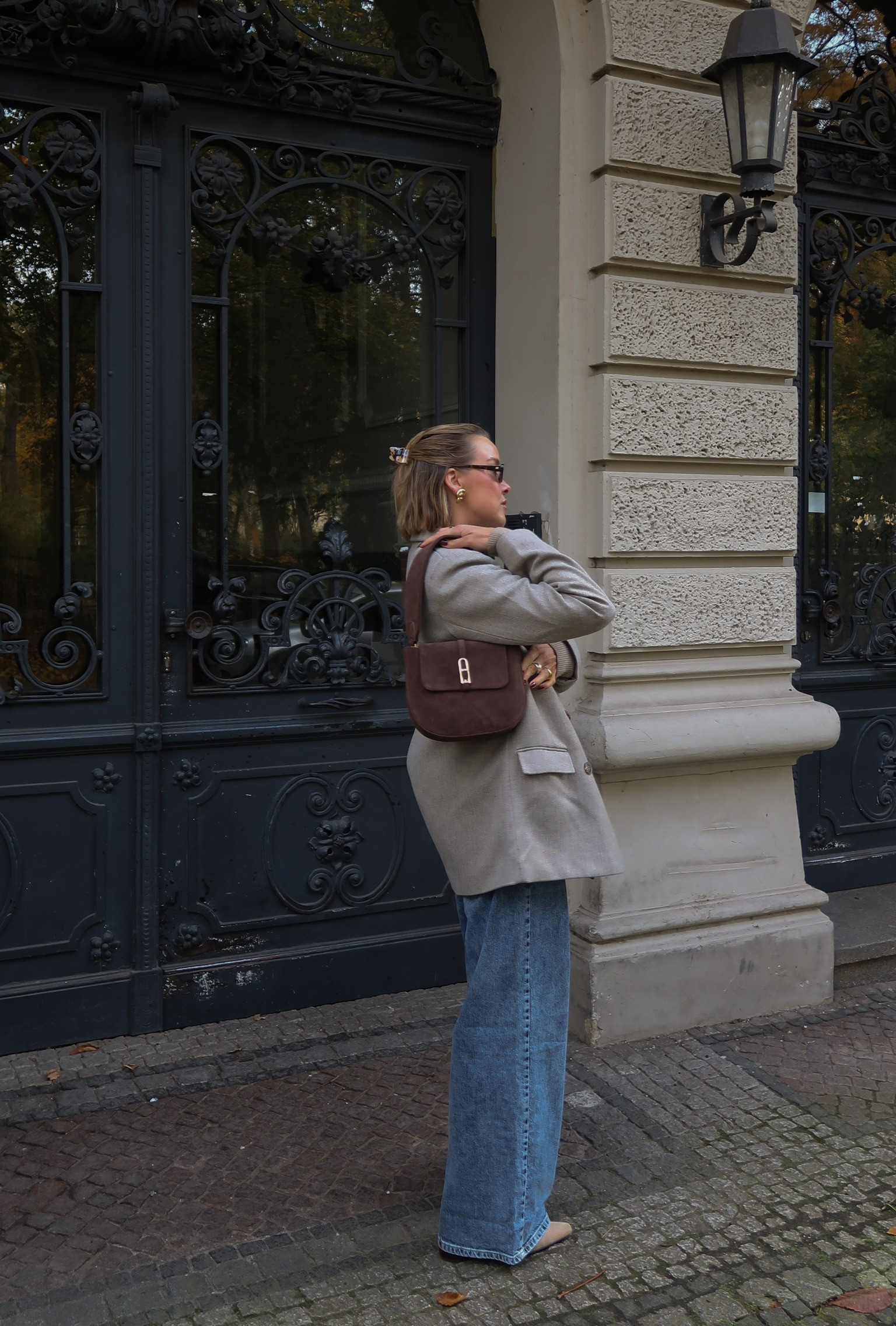 Denim & brown tones 

#LTKeurope #LTKautumn