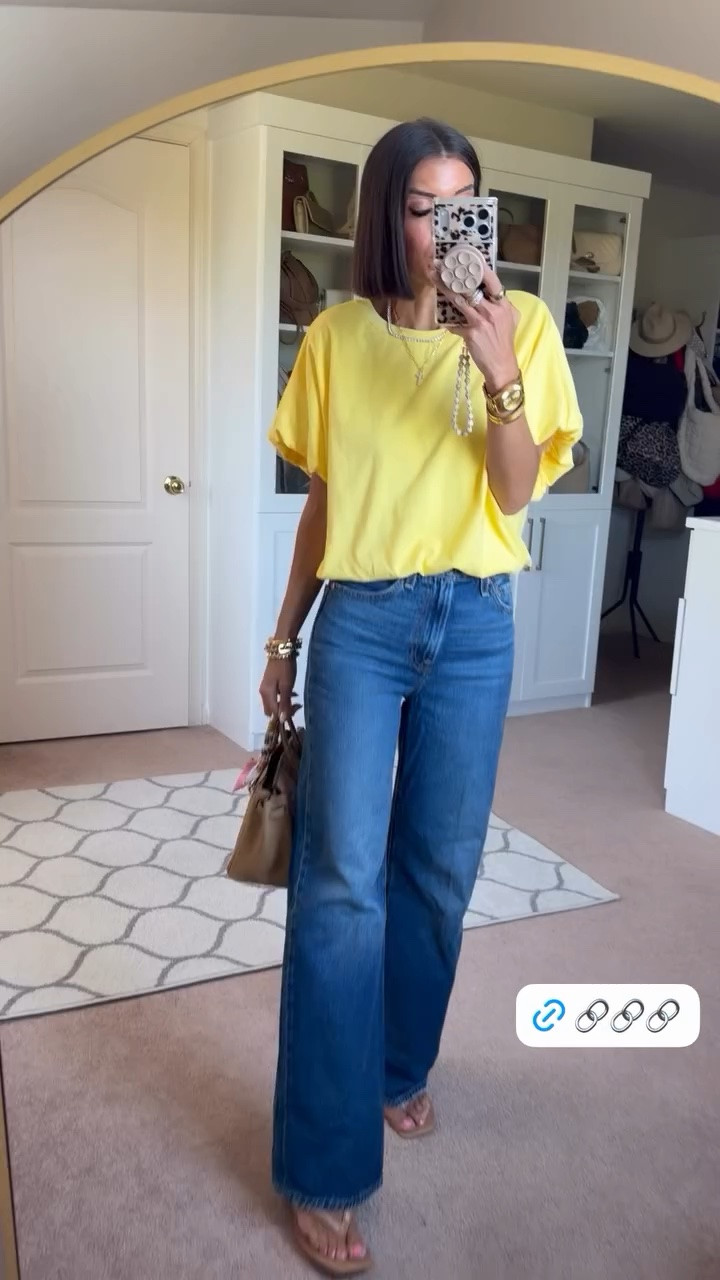 Size small in top Size 25 in jeans

#LTKgrwm #LTKootd #LTKdayinmylife