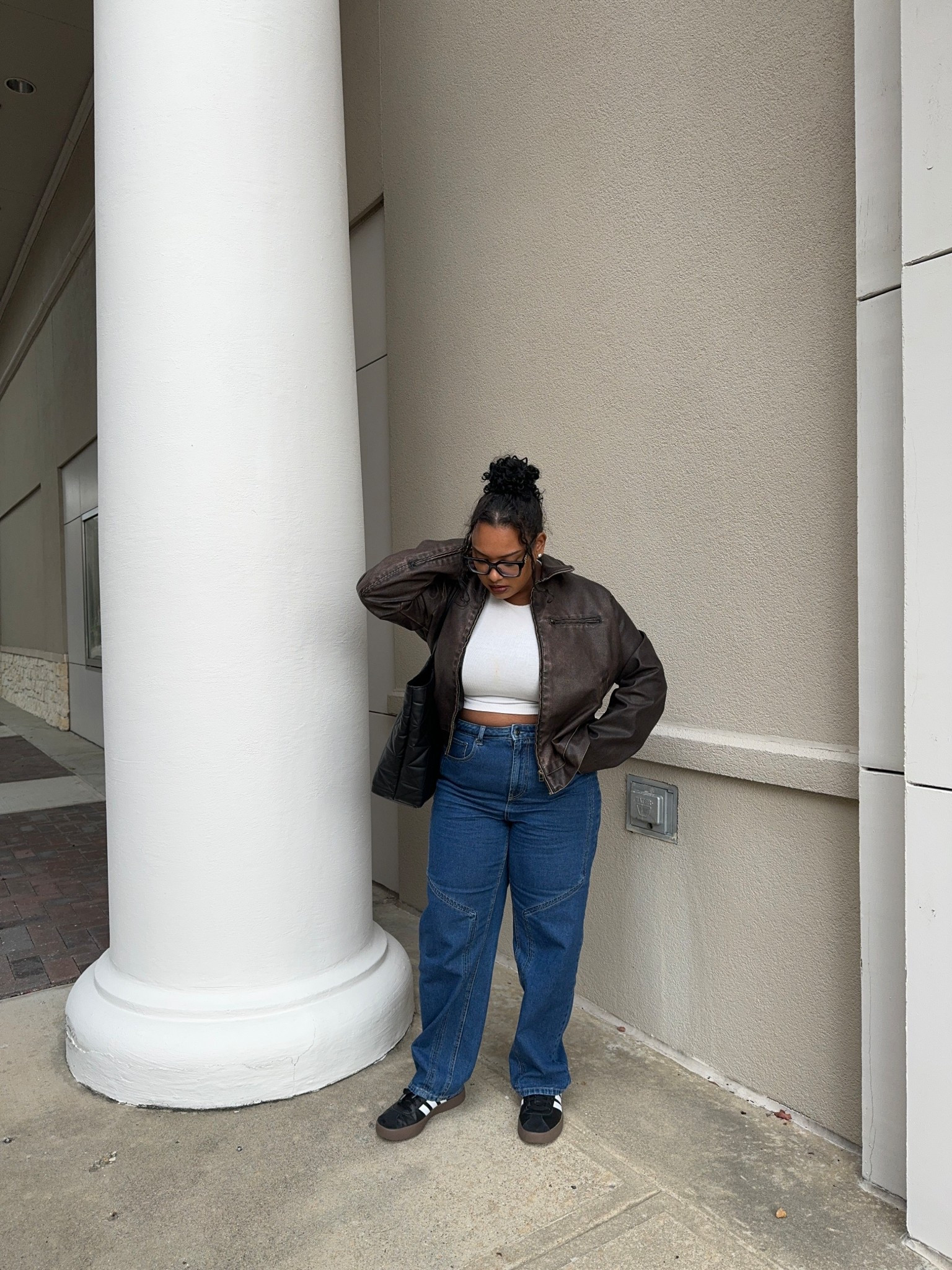 minimal spring outfit 🤍 

#LTKMidsize #LTKootd #LTKSaleAlert