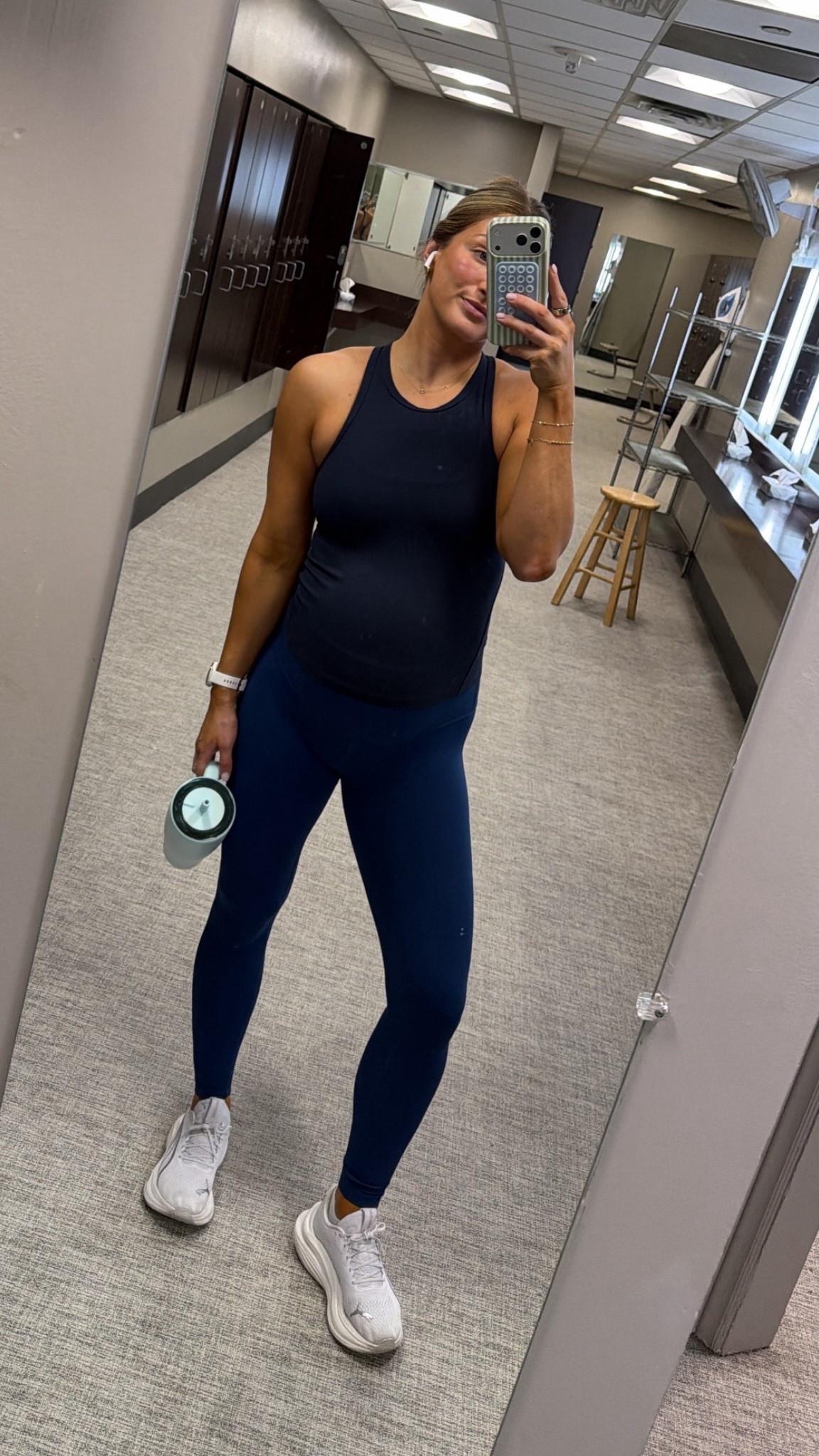 Size small leggings & bottoms. Size medium bra 

#LTKBump #LTKActive #LTKgrwm