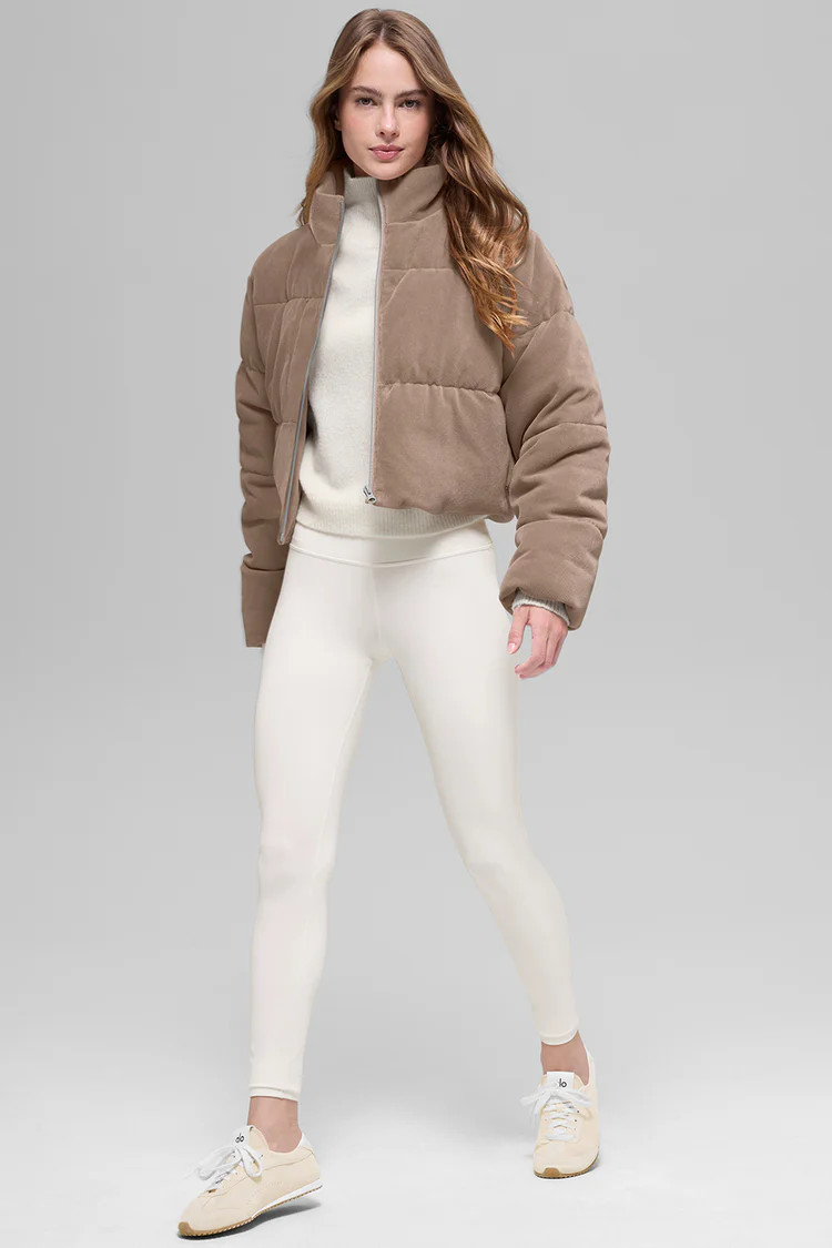 Micro Corduroy Dreamy Puffer | Alo Yoga (US)