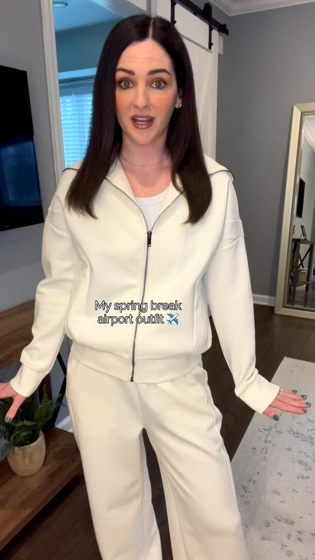 Sharing my airport travel ‘fit ✈️ Keeping it comfy without sacrificing style—this matching sweatpants + zip-up set is my go-to for travel days. The lightweight material is perfect for stepping off the plane into tropical heat, and I love the zip-up for easy layering on chilly flights 🤍



If you’re looking for the perfect travel outfit, airport style inspo, or comfy loungewear sets that still look put together—this is it ✨ 

@amazonfindsandfashion #LTKTravel #TravelOutfit #AirportStyle #LoungewearSet #ComfyChic #amazonfinds #amazonfashion

#LTKPetite #LTKTravel #LTKootd