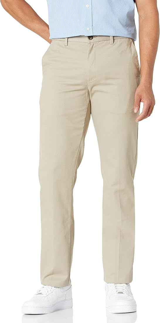 Amazon Essentials Men's Slim-Fit Wrinkle-Resistant Flat-Front Chino Pant | Amazon (US)