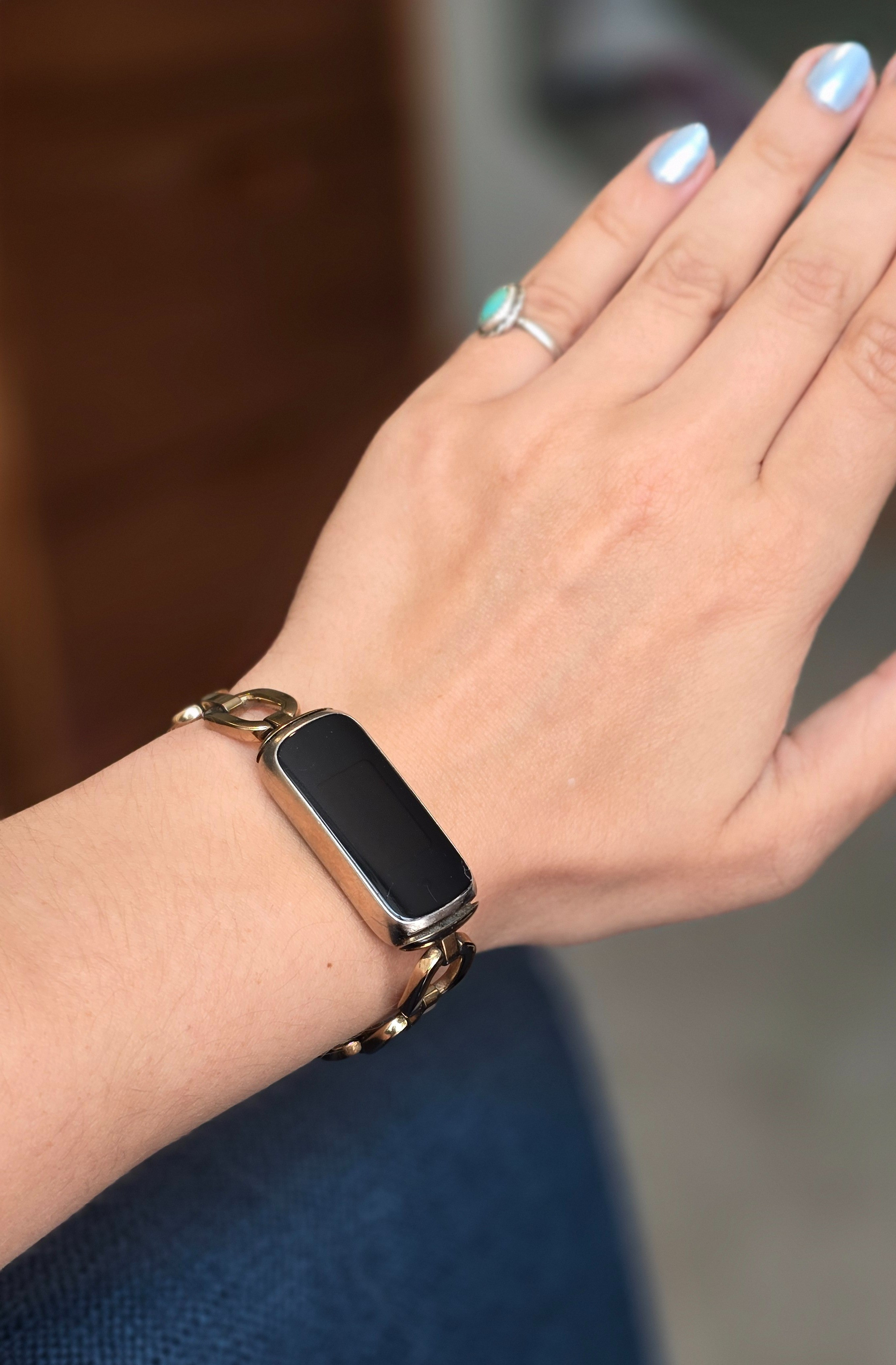 my fitbit x gorjana luxe fitness tracker is one of the things i get the most compliments on! also linking my diy chrome nail kit 💅🏻

#LTKStyleTip #LTKActive #LTKFitness