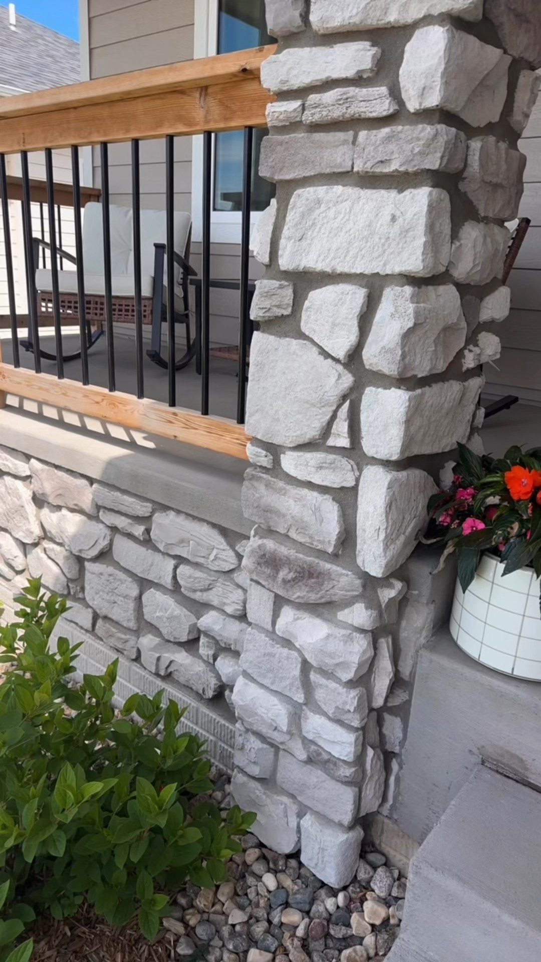 Set of front porch rocking chairs


#LTKSaleAlert #LTKHome