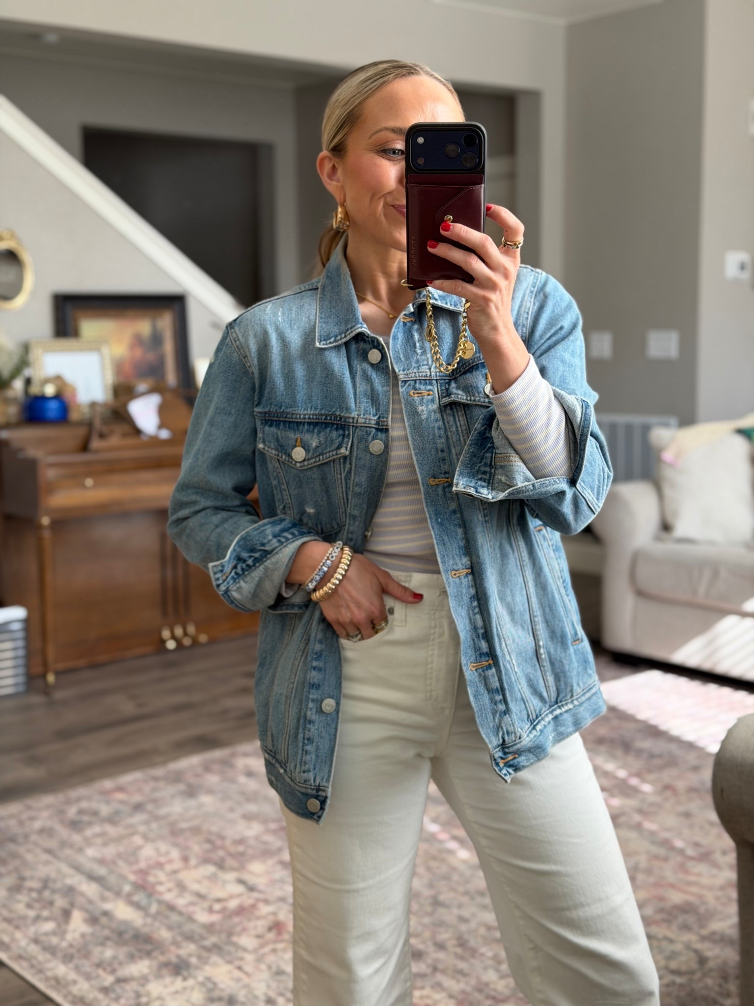 This denim jacket is perfect for spring! 

#LTKootd #LTKgrwm #LTKSpringSale