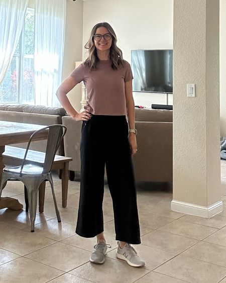 I like versatile althleisure that you can dress up or down. Everything about this outfit is super comfy —one of my go-to airplane outfits. 

#LTKtravel #LTKfindsunder100 #LTKfitness
