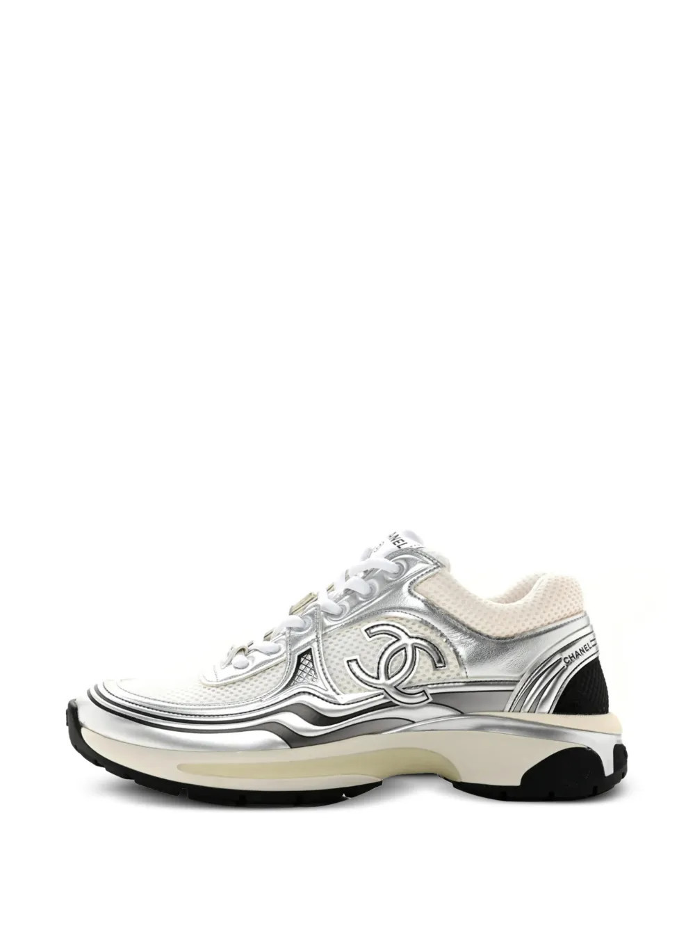 CHANEL Pre-Owned CC logo-appliqué panelled sneakers - White | Farfetch Global