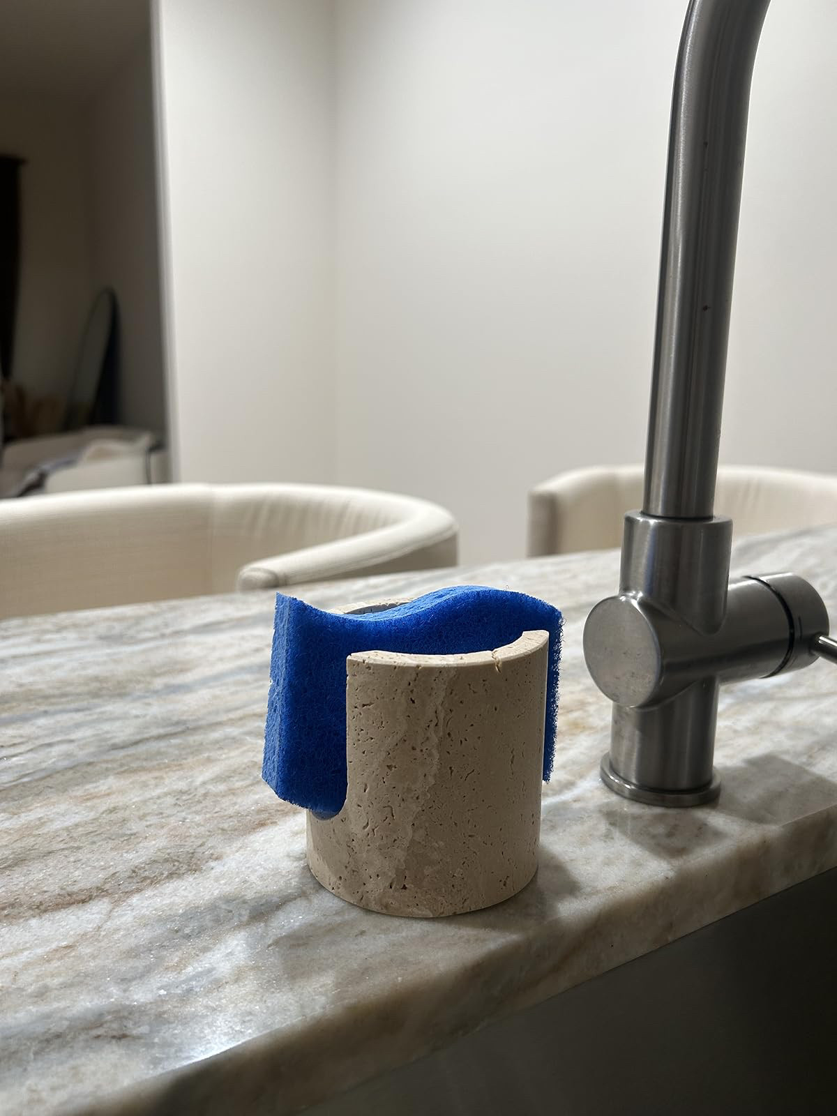 New sponge holder for the kitchen 🥰 #homedecor #kitchendecor #kitchenfinds #sinkorganizer #homedecorfinds #spongecaddy #amazonhomefinds #amazonhomedecorfinds #amazonkitchenfinds #amazonkitchendecor 

 #LTKHome