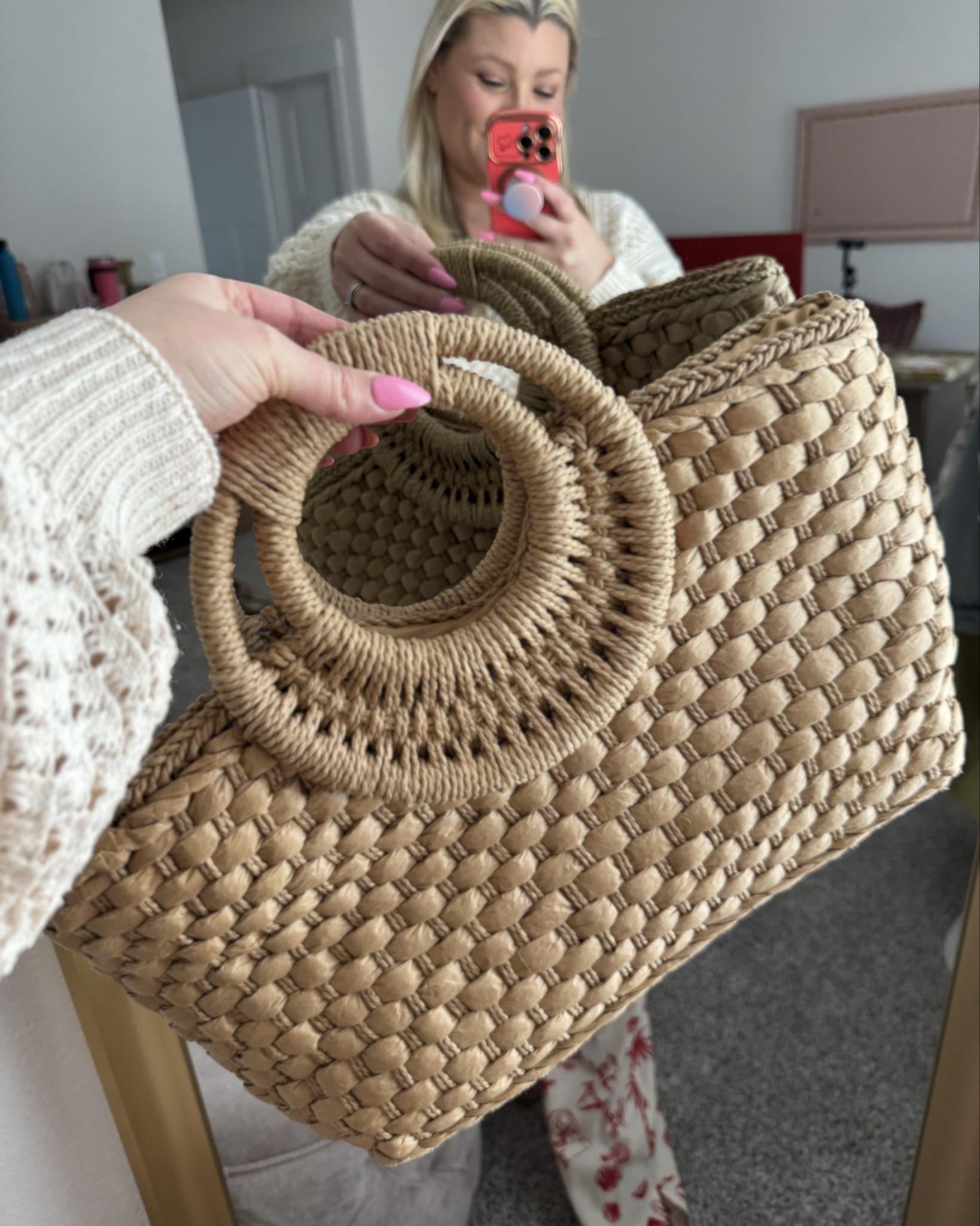 Loving this new spring bag I snagged! It already goes with so much and it has the most sturdy handle which is huge! 

#LTKItBag #LTKStyleTip #LTKSpringSale