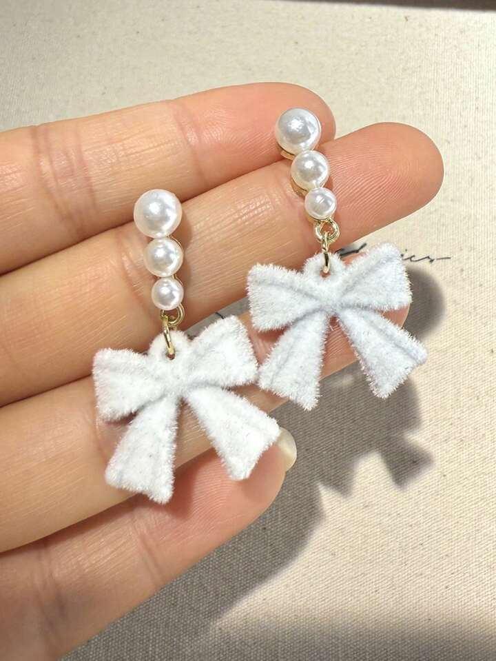 1 Pair White Plush Faux Pearl Bow Earrings, Sweet And Gentle Retro Elegant Style, Suitable For Wo... | SHEIN