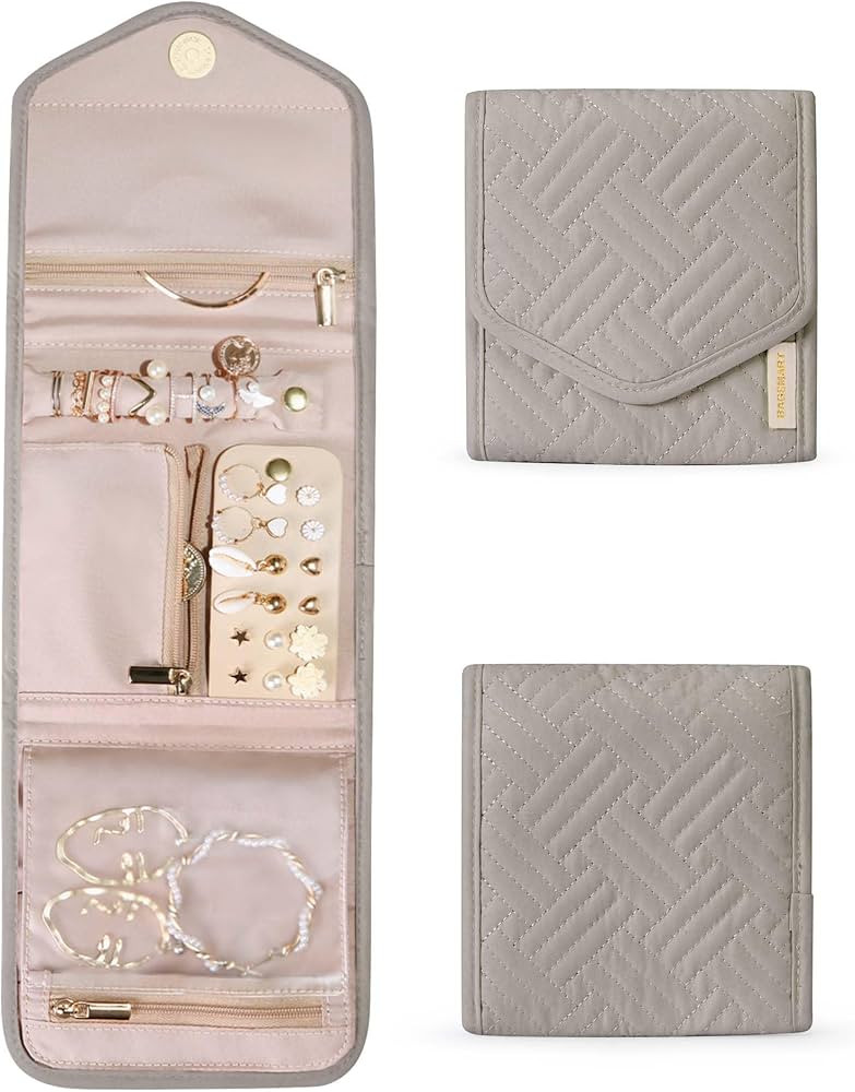 BAGSMART Travel Jewelry Organizer Case Foldable Jewelry Roll for Journey Rings, Necklaces, Earrin... | Amazon (US)