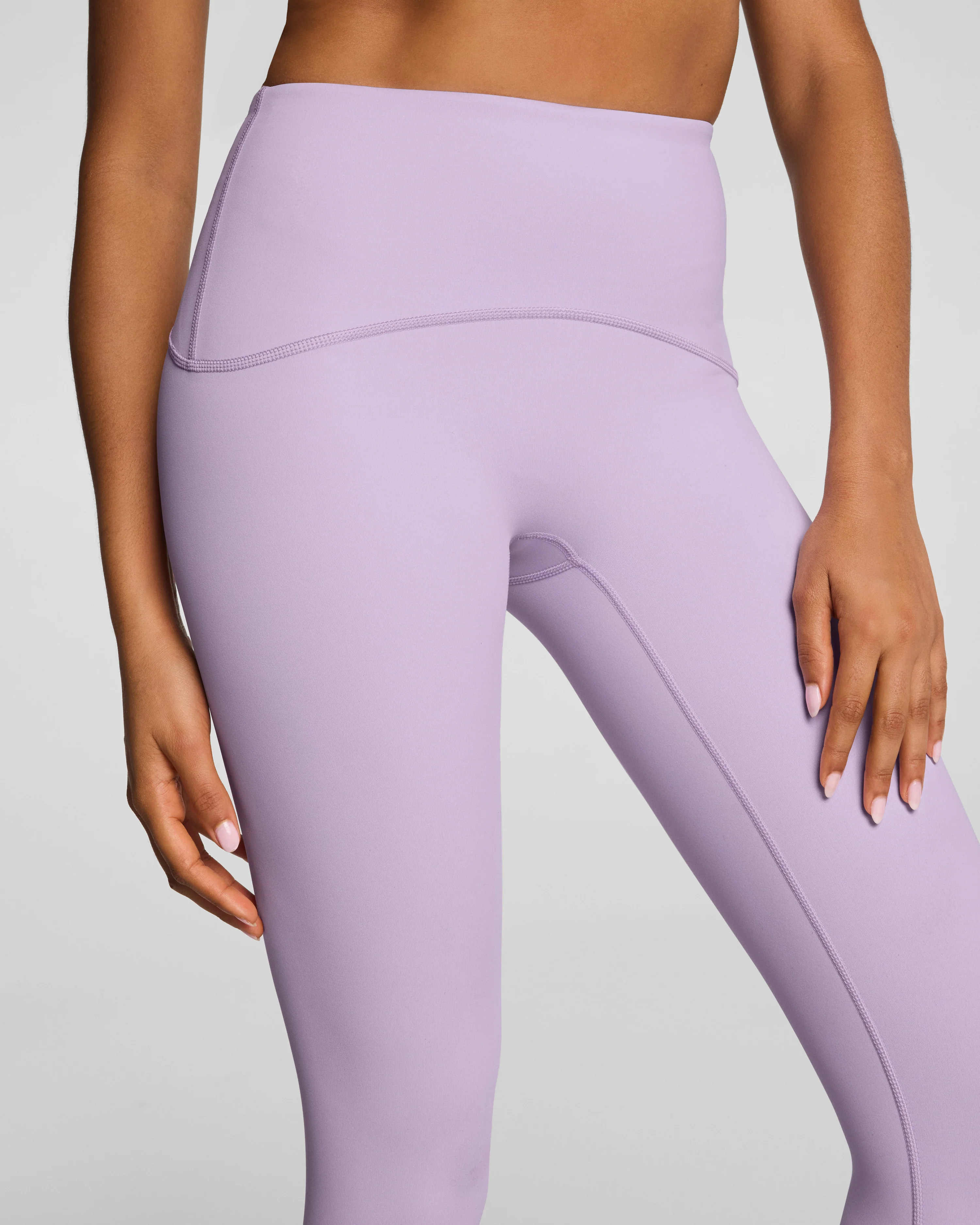 SPANXshape™ Booty Boost®7/8 Leggings | Spanx