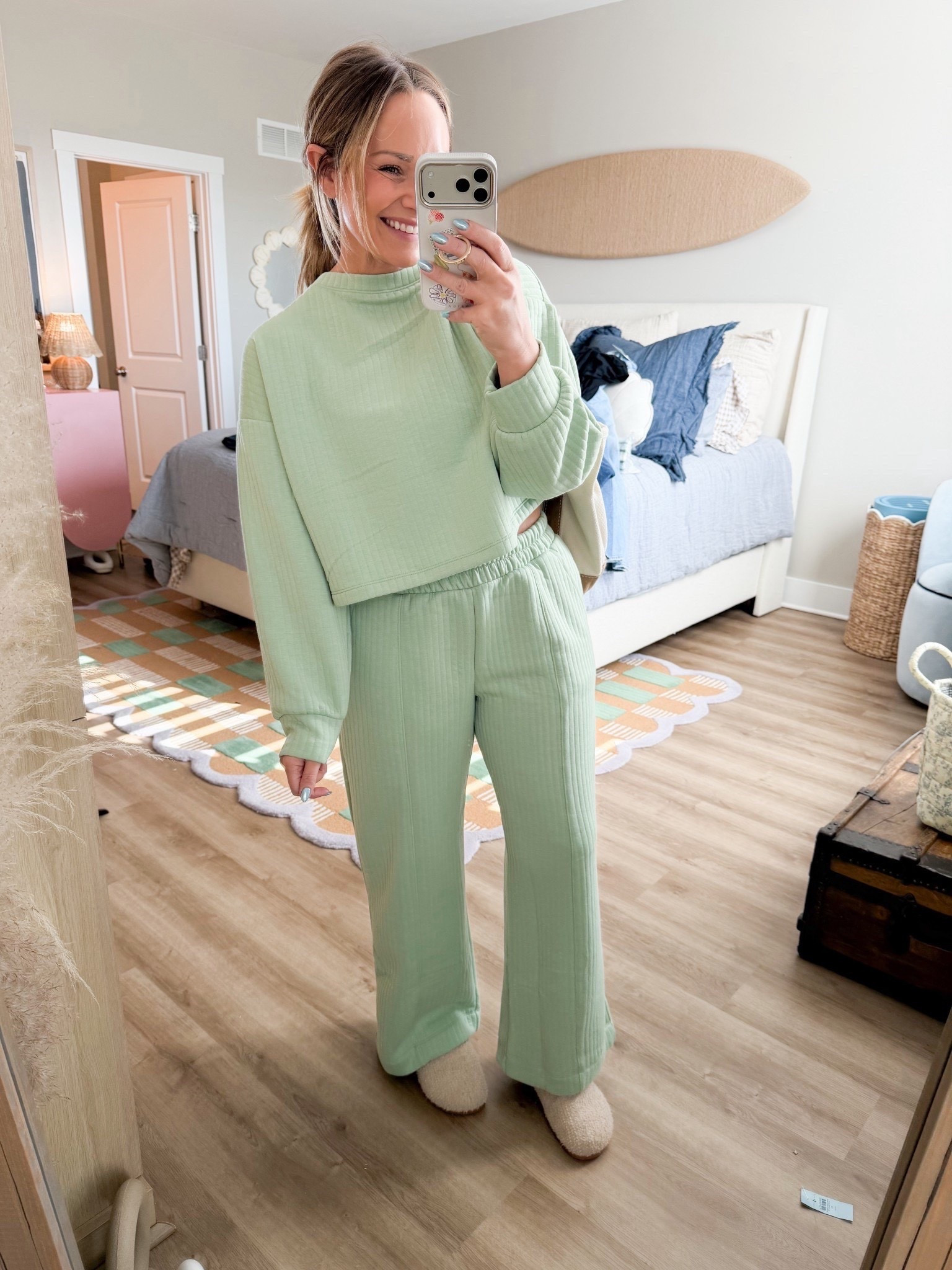 old navy fashion, quilted crew neck top, sweatpants, women’s sweat sets, two piece sweat set, trendy looks, women’s fashion, mom style, petite friendly 

#LTKSeasonal #LTKootd