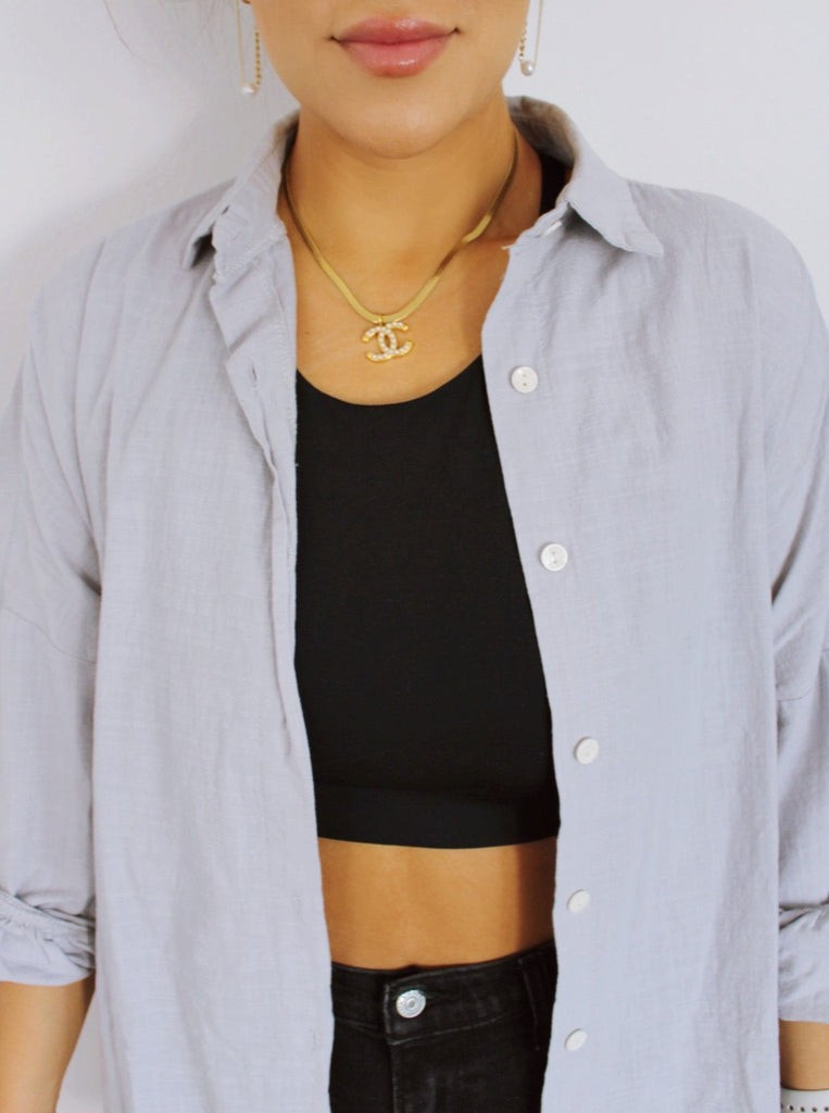 YOUR FAVORITE BUTTON DOWN IN GREY (CURVE SIZES AVAILABLE) | raëliv