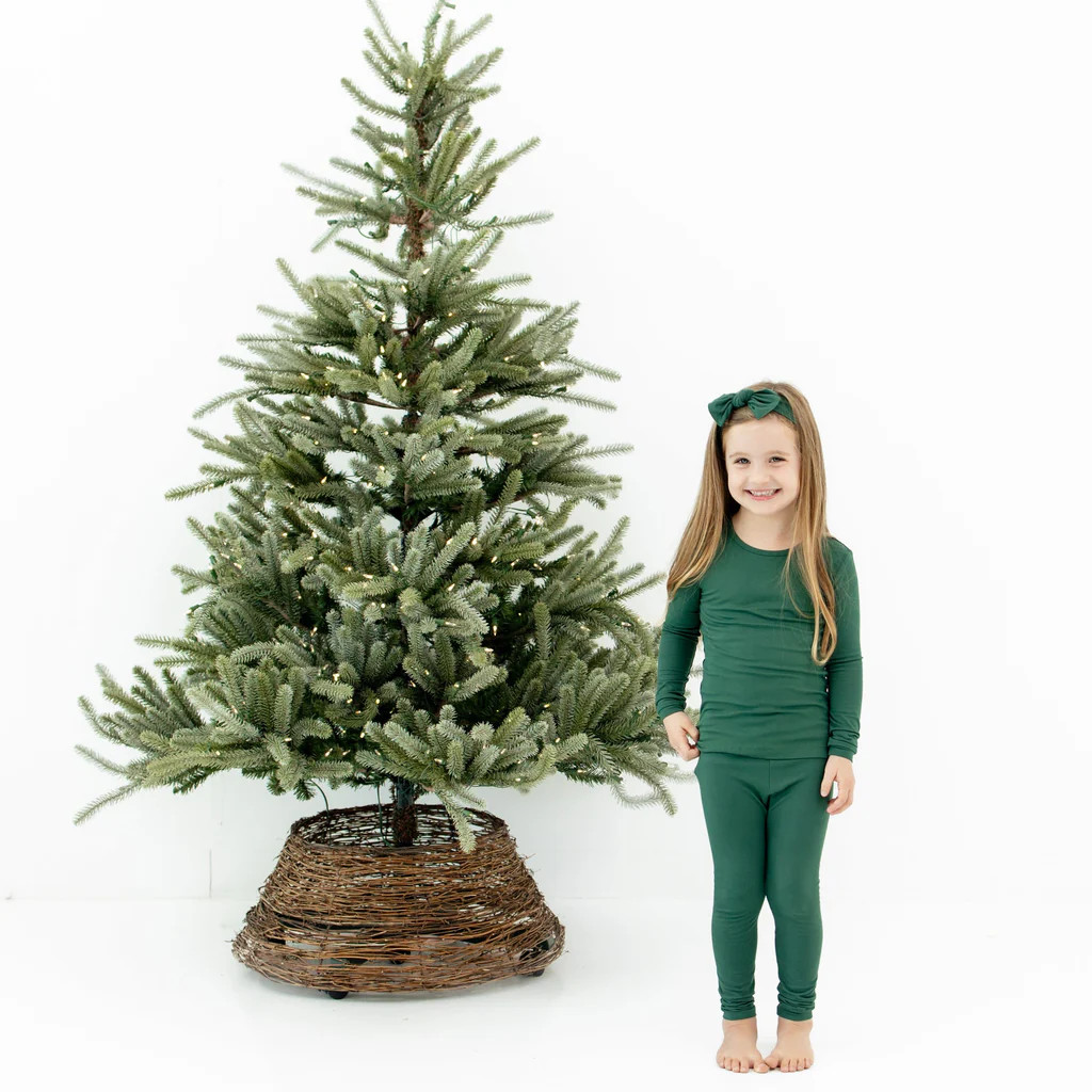 Long Sleeve Pajamas in Evergreen | Kyte BABY