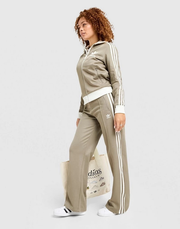 adidas Originals Classic Track Pants | JD Sports (UK)