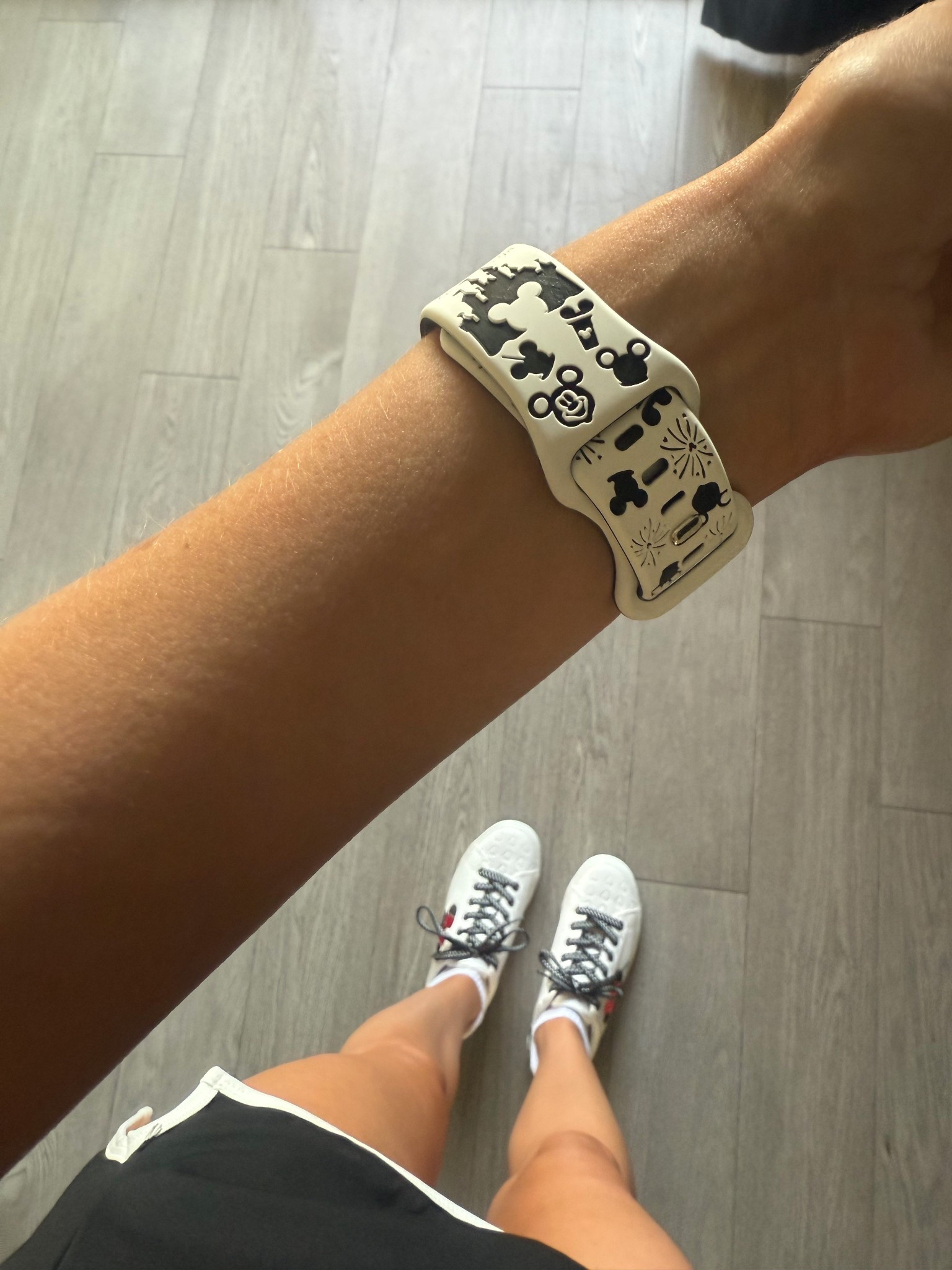 Disney Apple Watch band 

#LTKFindsUnder50 #LTKTravel