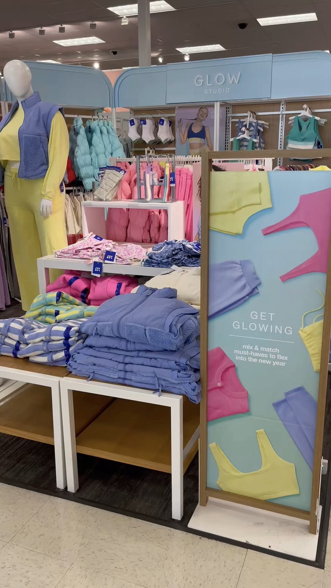 Latest target drop! Everything‘s true to size. I’m 5’9 150 pounds so many color options and outfit combinations with this new collection.

#LTKActive #LTKmomlife #LTKGiftGuide