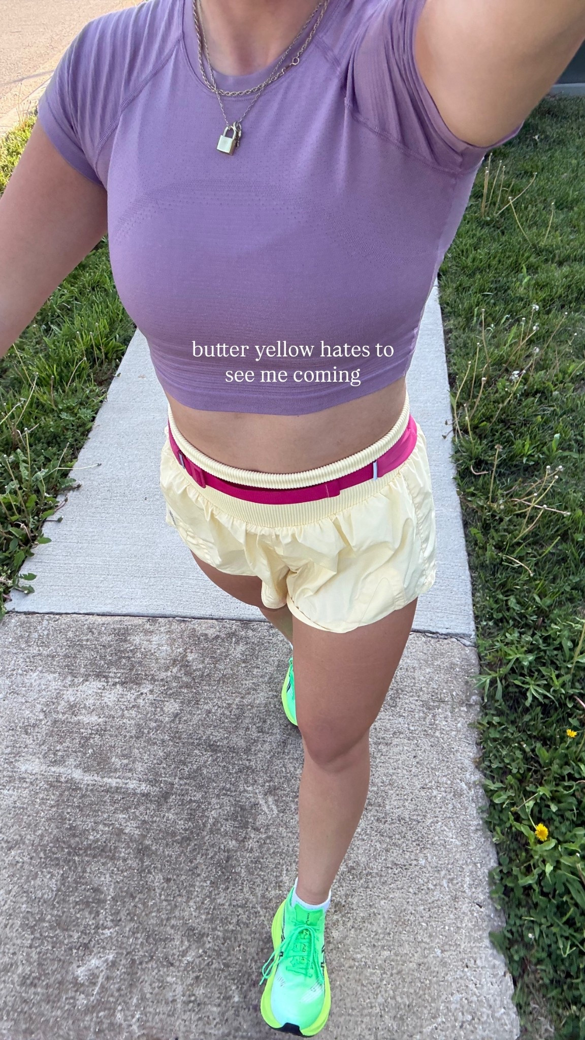 size 2 top xs bottoms! 

#LTKootd #LTKActive #LTKfitnessgoals