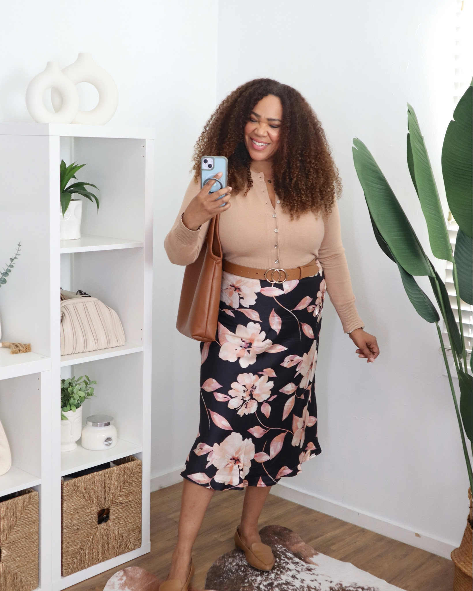 Wearing this skirt two ways ✨
Skirt size large, sweater medium, Honeylove cami with built in bra size xl.

💥Listen 👋🏾 Use my promo code link for 20% off!! #honeylovepartner

Promo code link 🫶🏾 https://checkout.honeylove.com/VRODRIGUEZ  

#LTKootd #LTKMidsize #LTKOver40