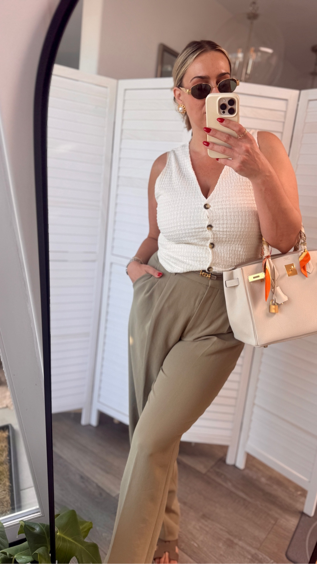 Preppy classic look!

Linked designer insides Hermes shoes and belt!

#LTKMidsize #LTKootd #LTKU