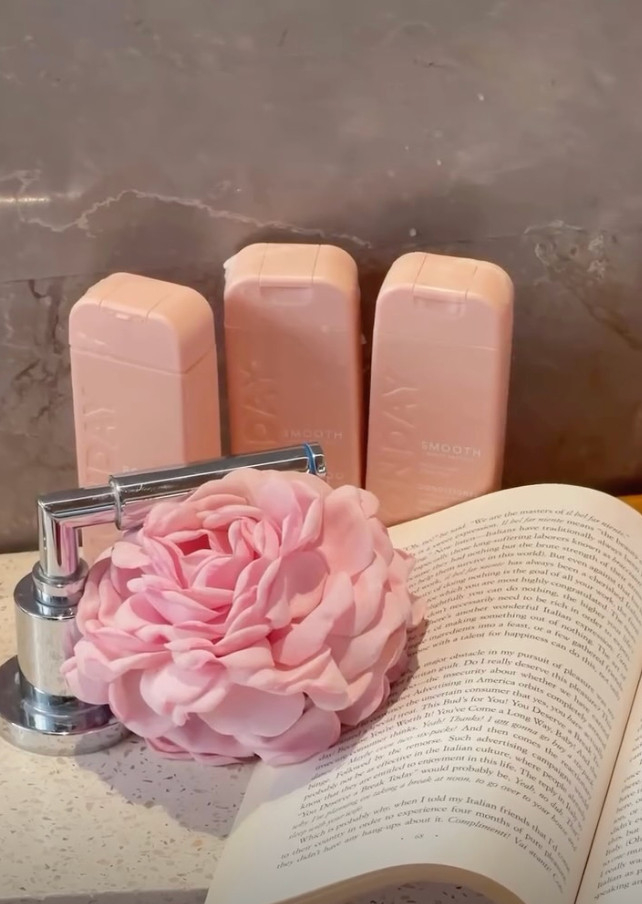 soft girly morning 🌸🦋🫧 going to miss having multiple flower baths a day   

 #LTKgrwm #LTKmorningroutine #LTKselfcare