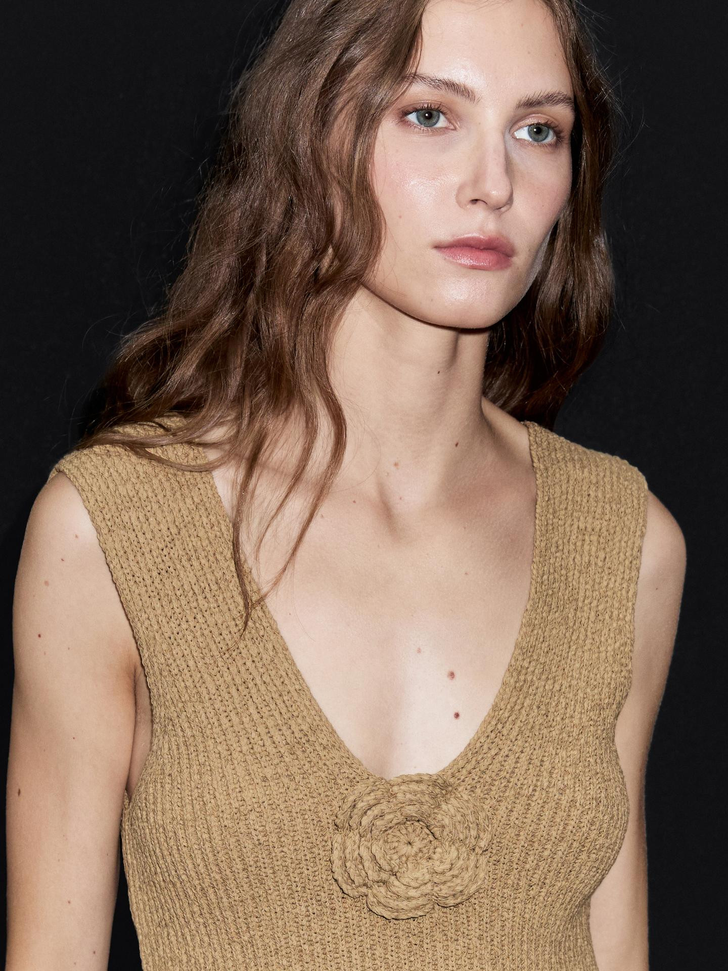 Cotton blend top with floral detail | Massimo Dutti UK