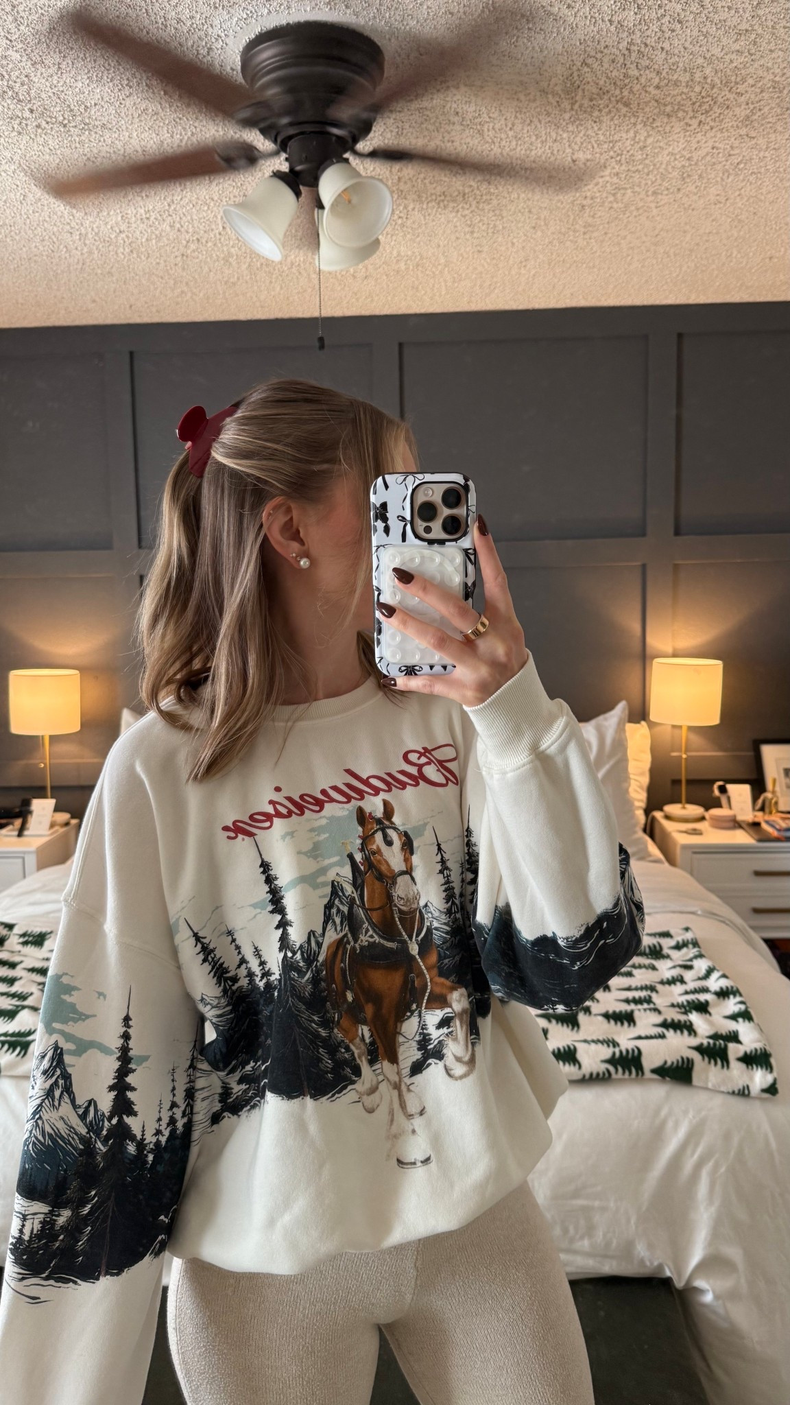 Cutest holiday clip 🎀 holiday claw clip, emi jay clip dupe, Christmas hair ideas, Christmas stocking stuffer ideas, gift guide for girls 

#LTKGiftGuide #LTKHoliday #LTKootd