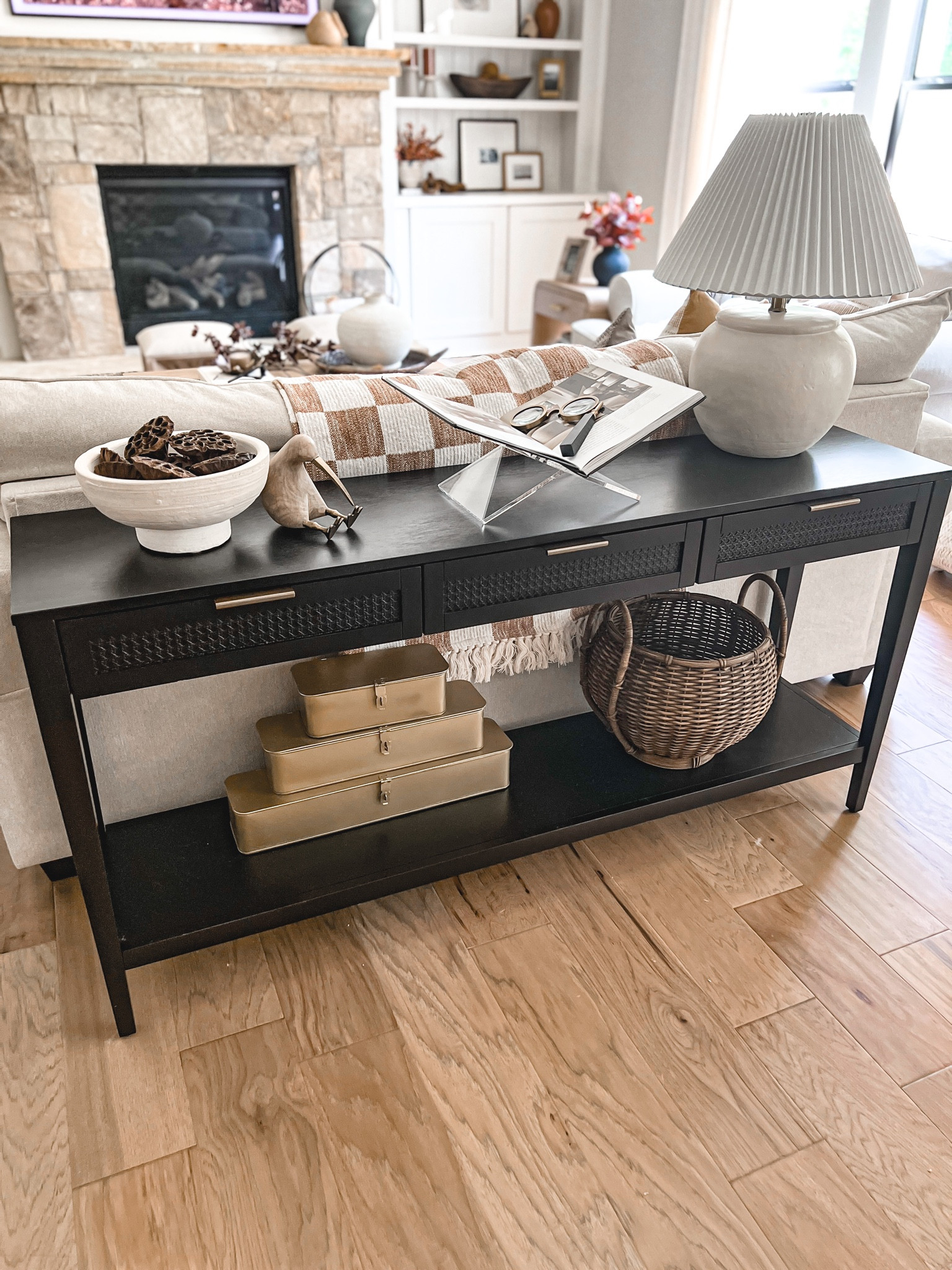 If you’re looking for a console table this is is the one! I was finally able to get my hands on one! Its never stays in stock for long and I totally see why! It’s so beautiful! Here’s how I styled it✨

#LTKSeasonal #LTKhome #LTKstyletip