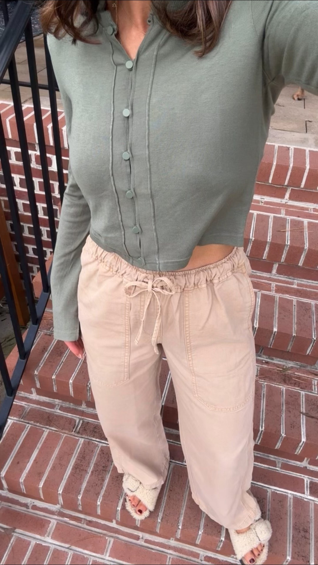 LTKFALLSALE for extra 20% off aerie fall outfit! In S top XS regular bottoms

#LTKFindsUnder100 #LTKFallSale #LTKSaleAlert