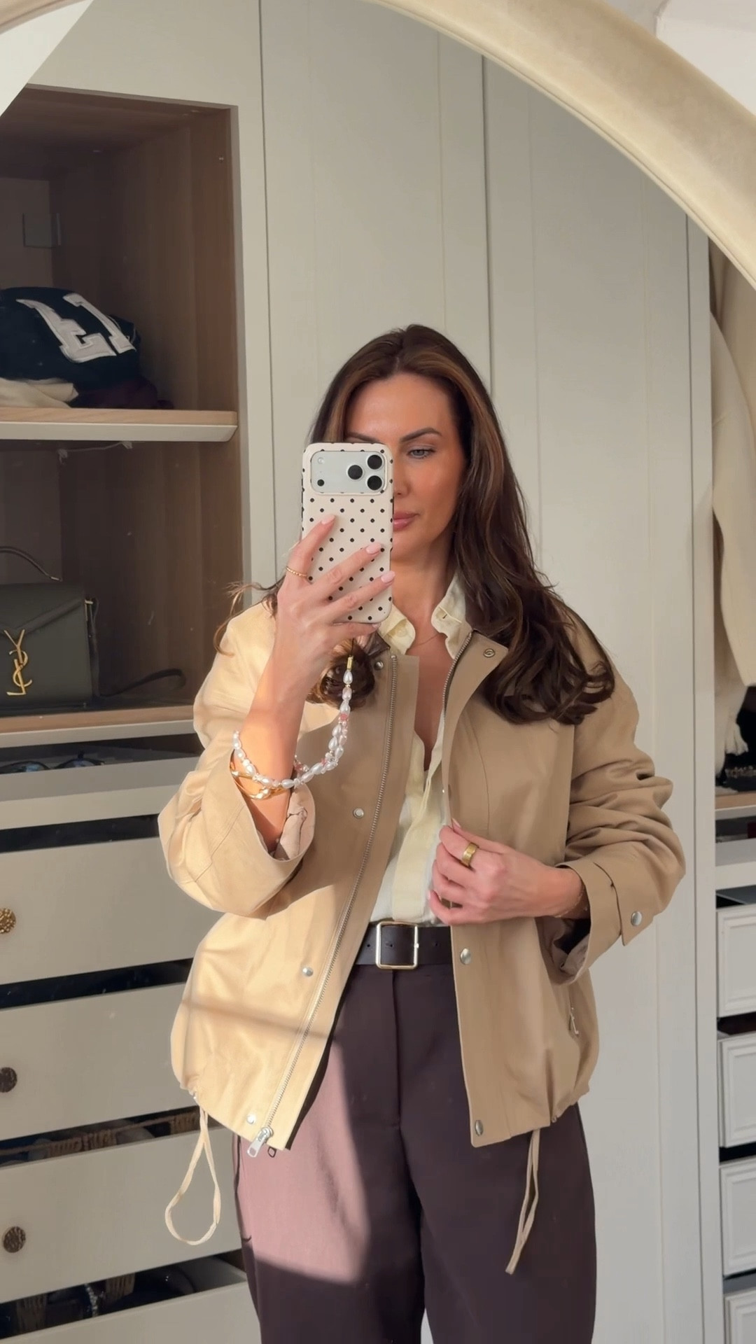 Barn jacket size 8… perfect piece for transitioning into to spring 

#LTKspring #LTKFashionMonth