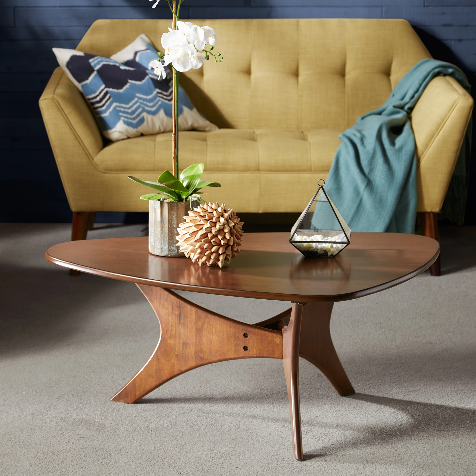 INK IVY Blaze Triangle Wood Coffee table | Overstock